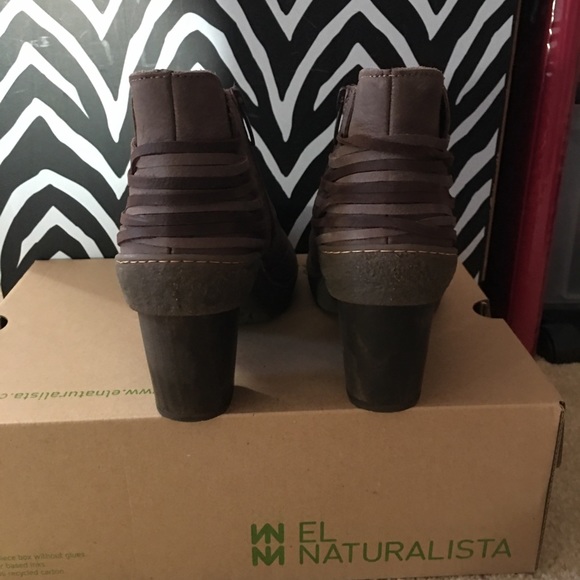 El Naturalista booties - Picture 5 of 8